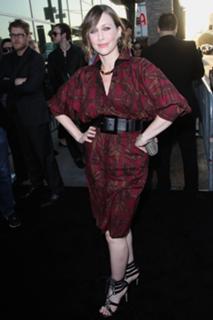 Vera Farmiga feet photo thumbnail