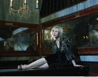 Vera Farmiga feet photo thumbnail