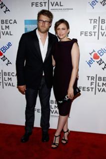 Vera Farmiga feet photo thumbnail