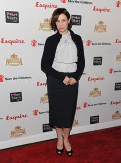Vera Farmiga feet photo thumbnail