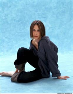 Vera Farmiga feet photo thumbnail