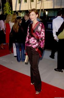 Vera Farmiga feet photo thumbnail