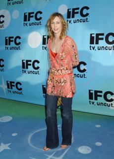 Vera Farmiga feet photo thumbnail