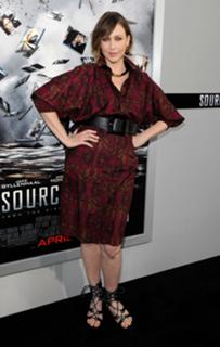Vera Farmiga feet photo thumbnail
