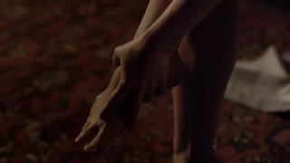 Vera Farmiga feet photo thumbnail