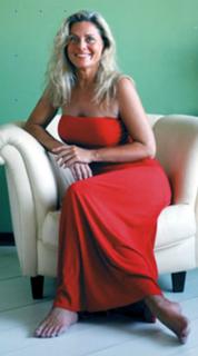 Vera Fischer feet photo 2