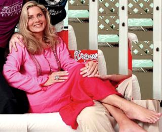 Vera Fischer feet photo 14