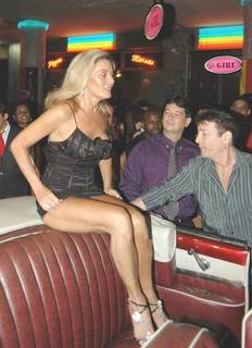 Vera Fischer feet photo 17