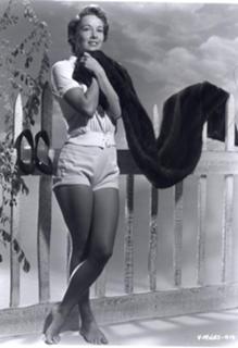 Vera Miles feet photo 4