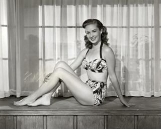 Vera Miles feet photo 1