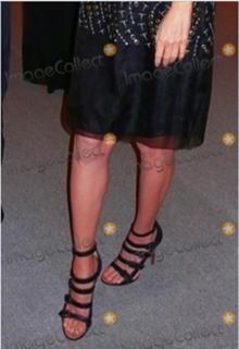 Vera Wang feet photo 10