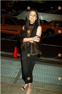 Vera Wang feet photo 10