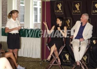 Vera Wang feet photo 2