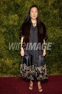 Vera Wang feet photo 13