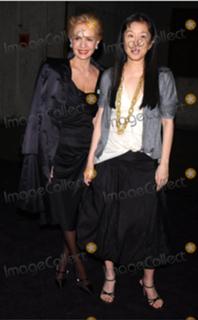 Vera Wang feet photo 10