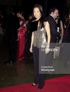 Vera Wang feet photo 8