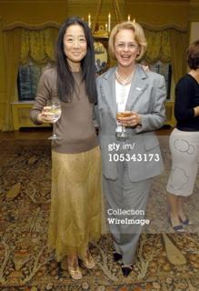 Vera Wang feet photo 2
