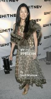 Vera Wang feet photo 17