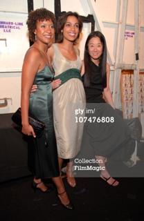Vera Wang feet photo 9