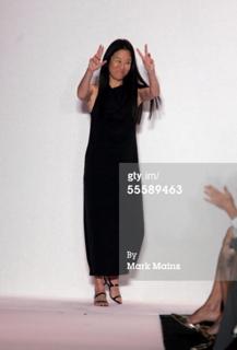 Vera Wang feet photo 6
