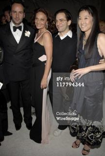 Vera Wang feet photo 2