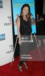 Vera Wang feet photo 6