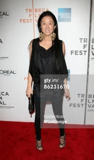 Vera Wang feet photo 5