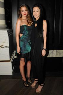 Vera Wang feet photo 8