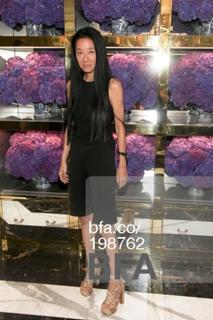Vera Wang feet photo 1