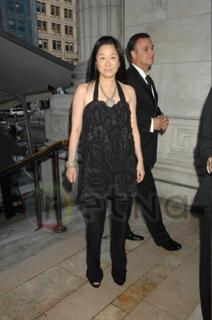 Vera Wang feet photo 9