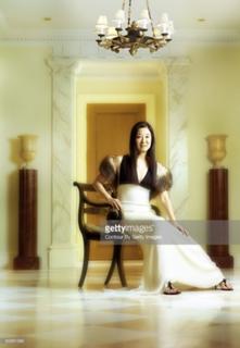 Vera Wang feet photo 7