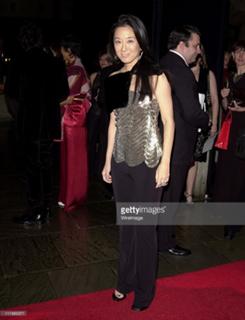 Vera Wang feet photo 4