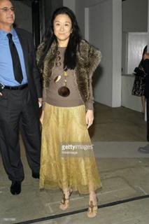 Vera Wang feet photo 16