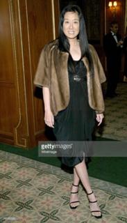 Vera Wang feet photo 12