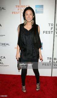 Vera Wang feet photo 18