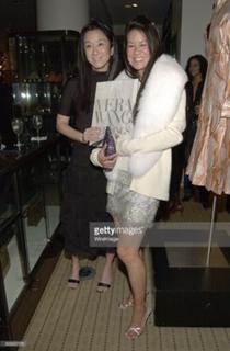 Vera Wang feet photo 8