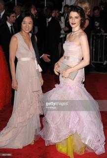 Vera Wang feet photo 13