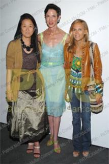 Vera Wang feet photo 18