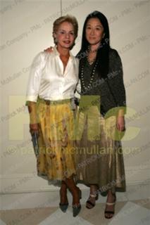 Vera Wang feet photo 10