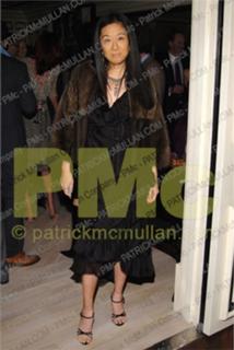 Vera Wang feet photo 13