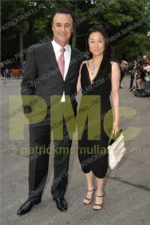 Vera Wang feet photo 4