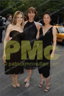 Vera Wang feet photo 3