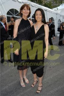 Vera Wang feet photo 2