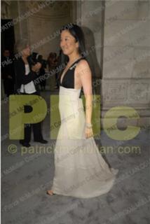 Vera Wang feet photo 1