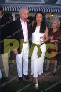 Vera Wang feet photo 7