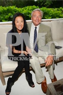 Vera Wang feet photo 4