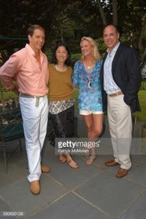 Vera Wang feet photo 7