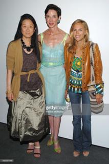 Vera Wang feet photo 2
