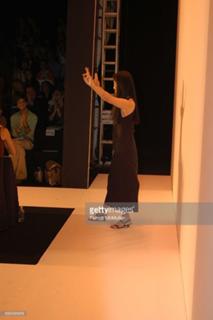 Vera Wang feet photo 1