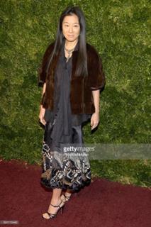 Vera Wang feet photo 19